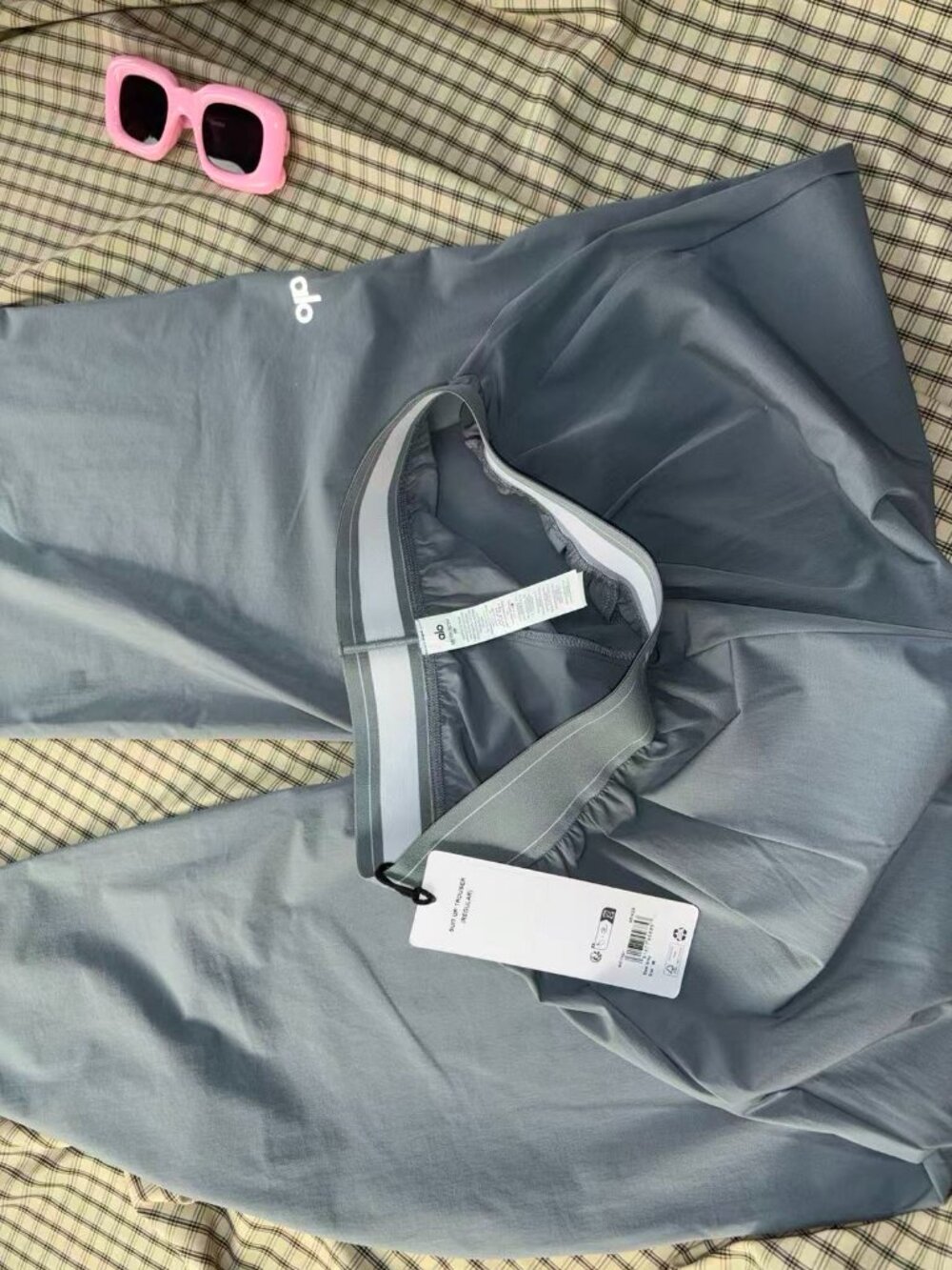ALO Yoga Steel Grey Suit Trousers Regular Size 30-inch Inner Seam โจ - Picture 3 of 7